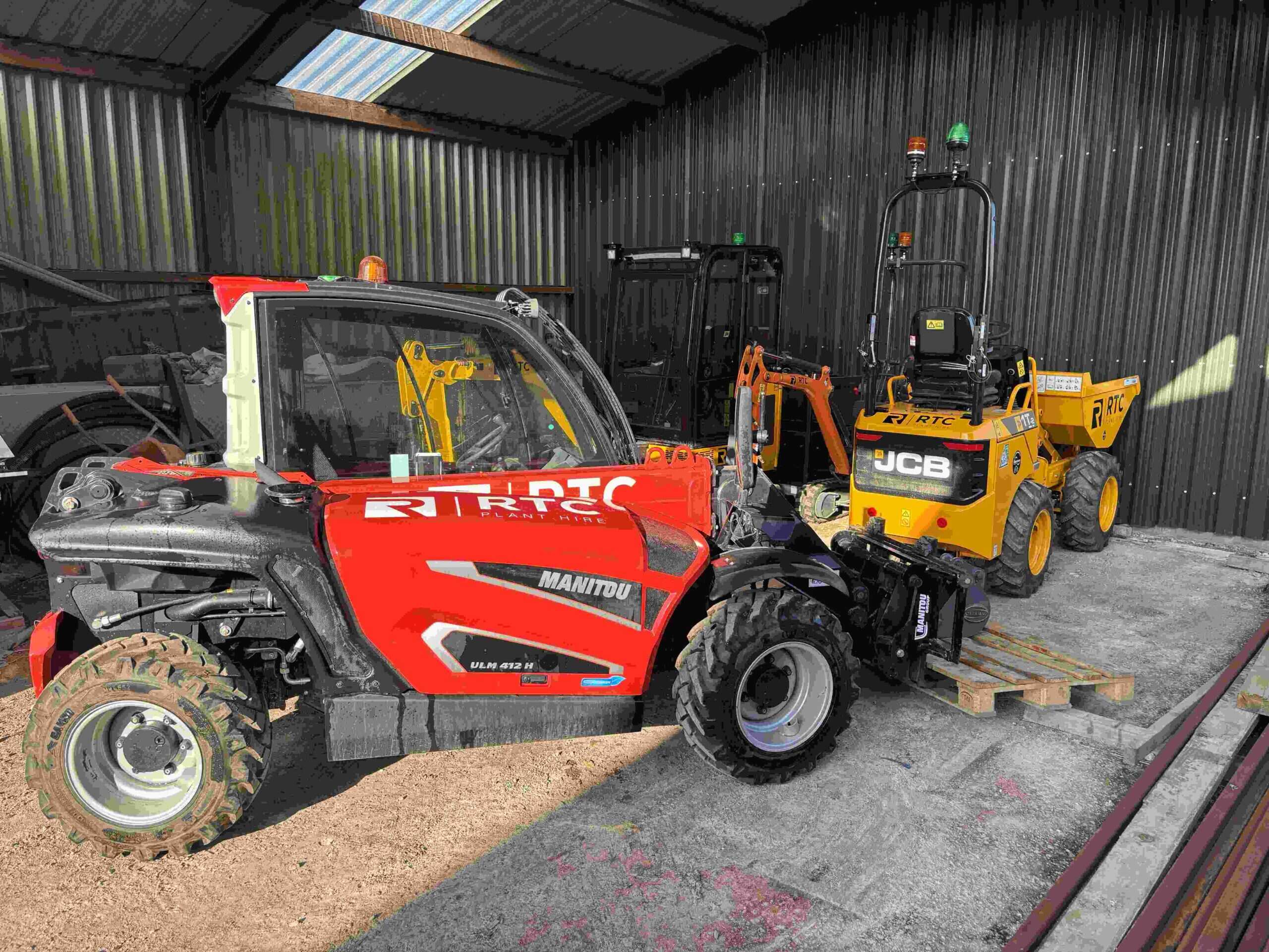 Mini telehandler hire Melton Mowbray